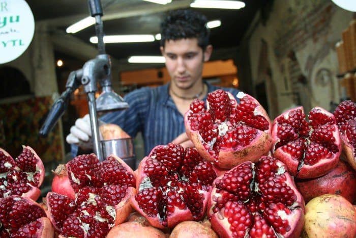 best brain food like pomegranate juice is great food for your brain