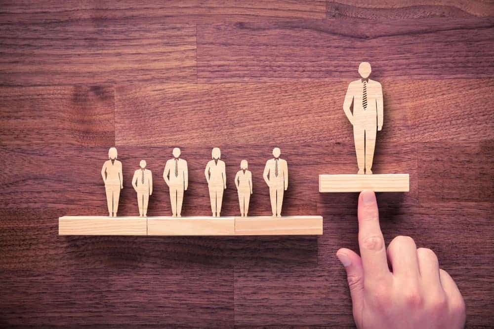 7 Ways to Become a Leader When You’ve Been Following For Too Long