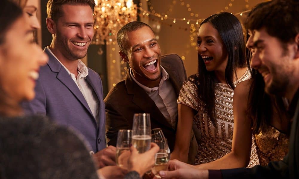 10 Ways to Become More Likable & Gain More Friends