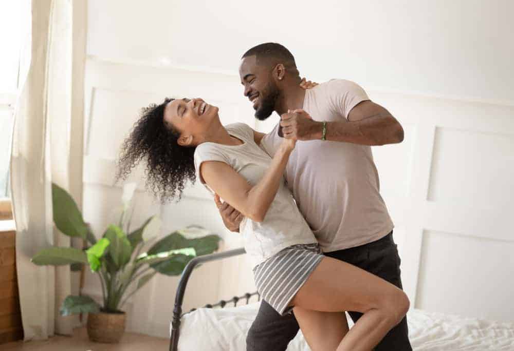 10 Romantic Things You Can Do To Make Your Partner Feel Special
