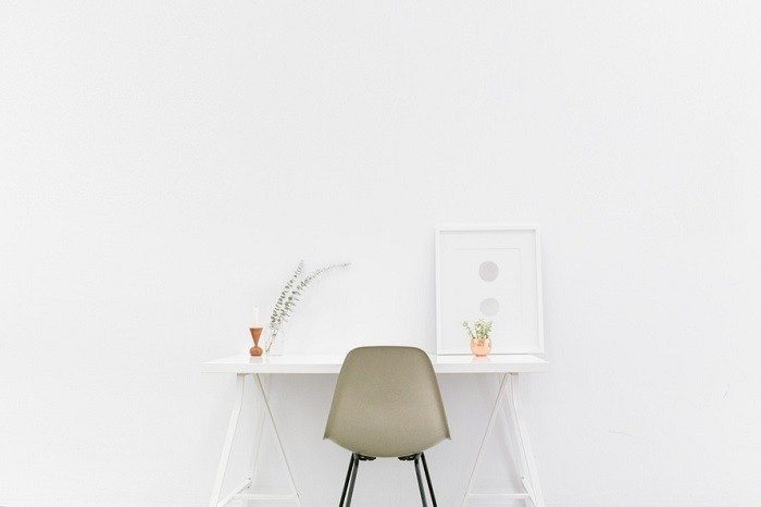 minimalist lifestyle white room