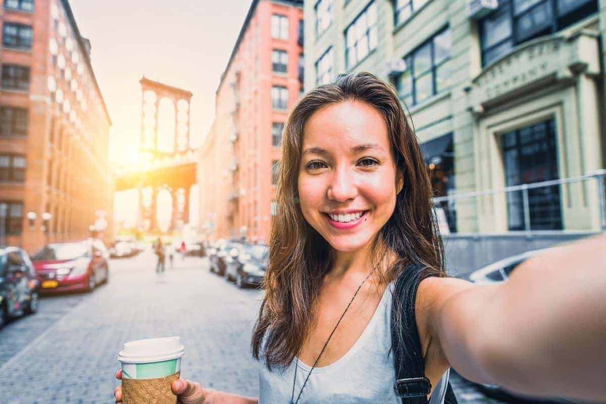 motivate yourself to save money in college