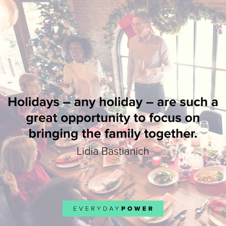 120 Happy Holidays Quotes that Celebrate Family and Love (2021)