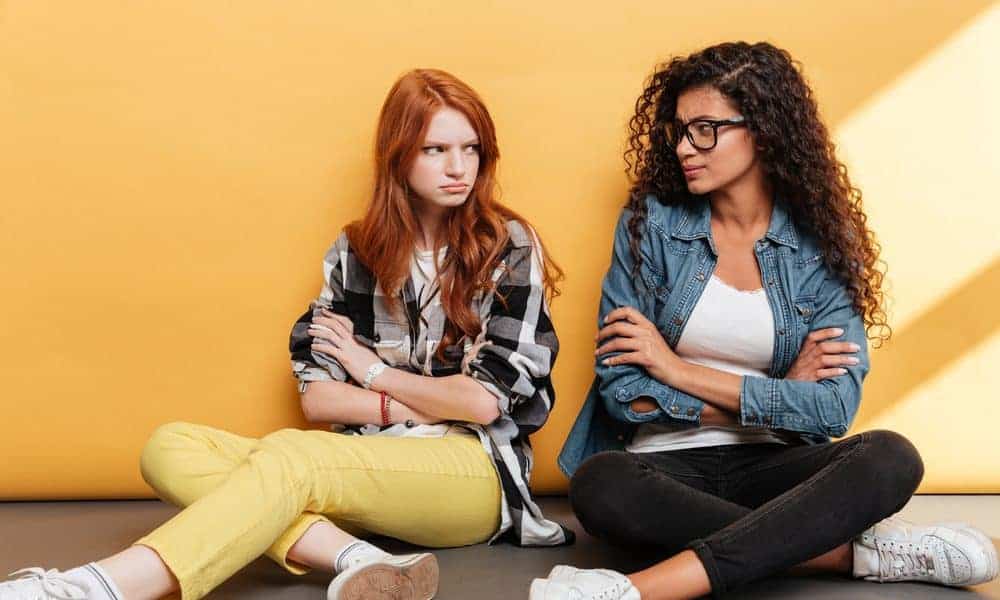 Truth Behind Why We’re Always Comparing Ourselves To Others (2020)
