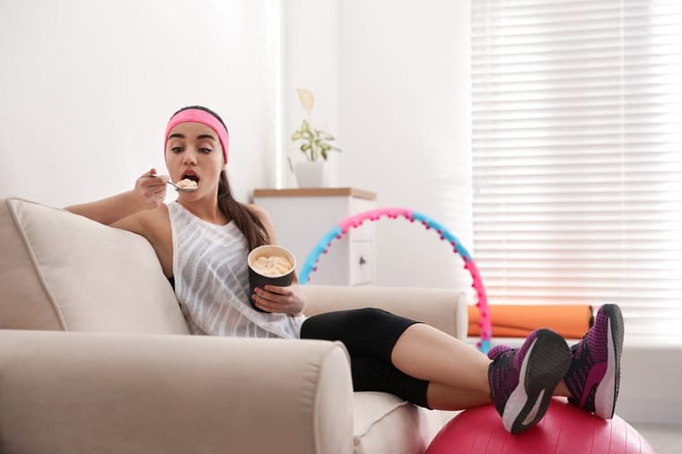 How To Stop Procrastinating: 10 Main Causes and How to Beat It