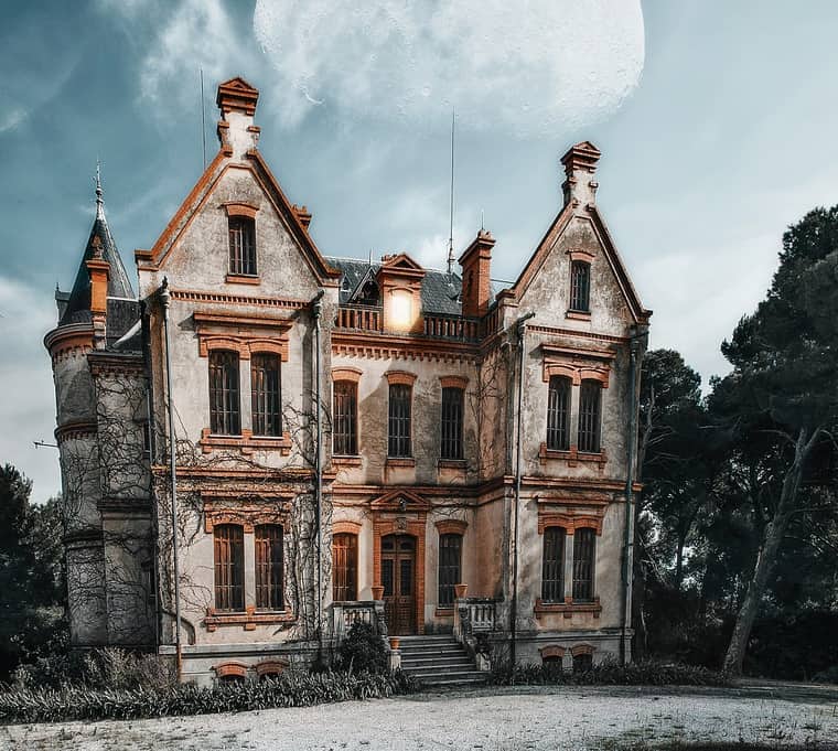 The Haunting of Bly Manor Quotes that Will Give You a Scare