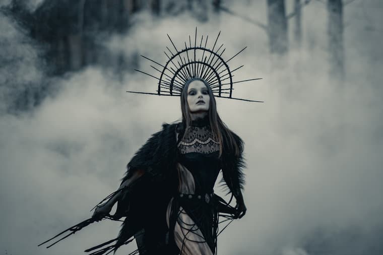 #Dark And Haunting Gothic Quotes For The Perfect Goth Aesthetic