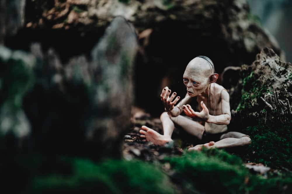 gollum with the ring